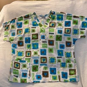 Scrub HQ woman’s scrub top size XL